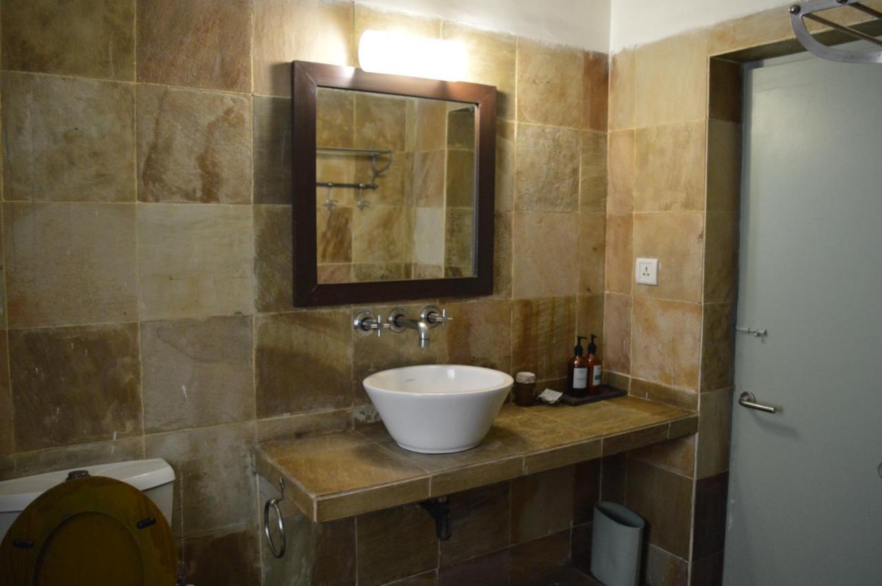 نيودلهي G 49 Bed & Breakfast المظهر الخارجي الصورة